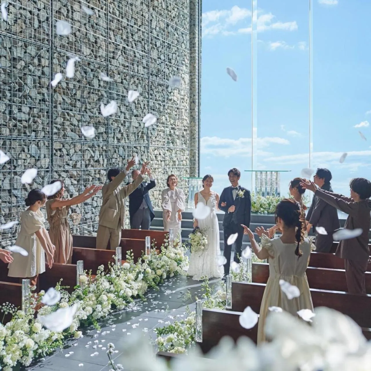 フラワーシャワー