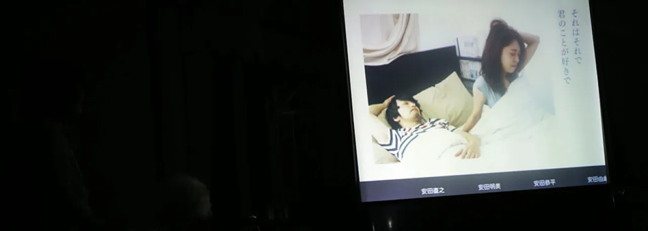 新郎から新婦へ感動のサプライズムービー