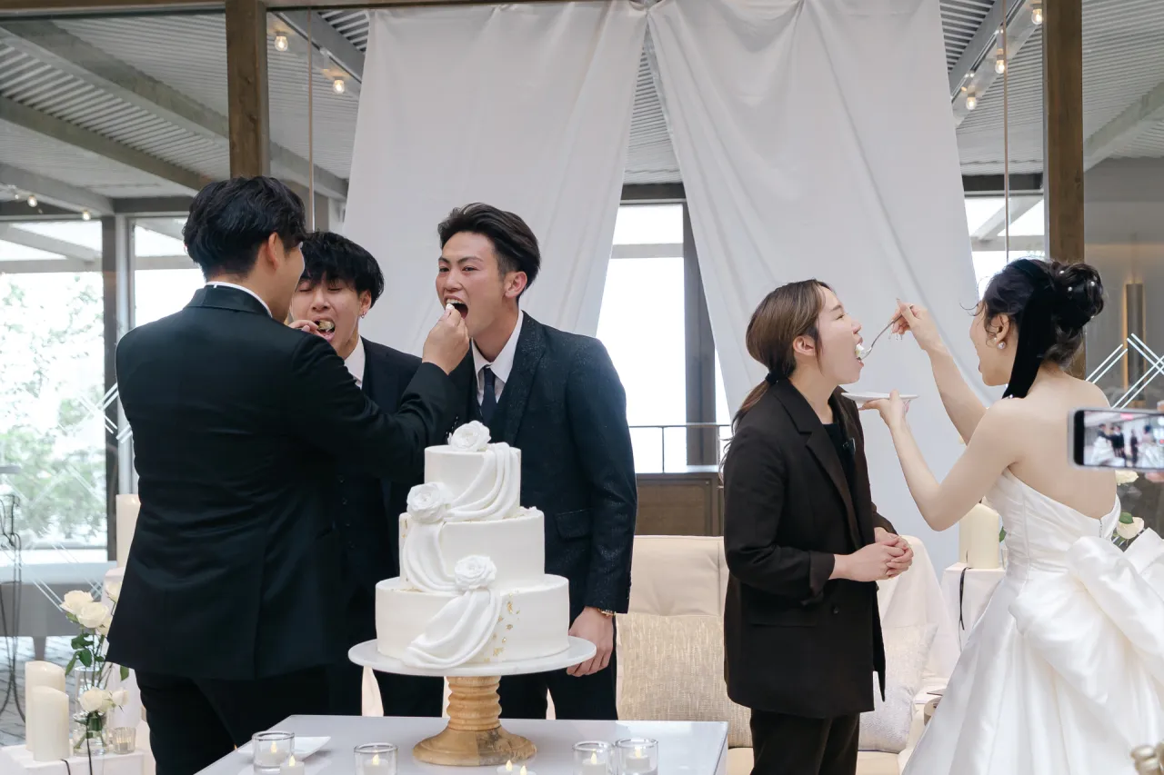 サプライズバイト